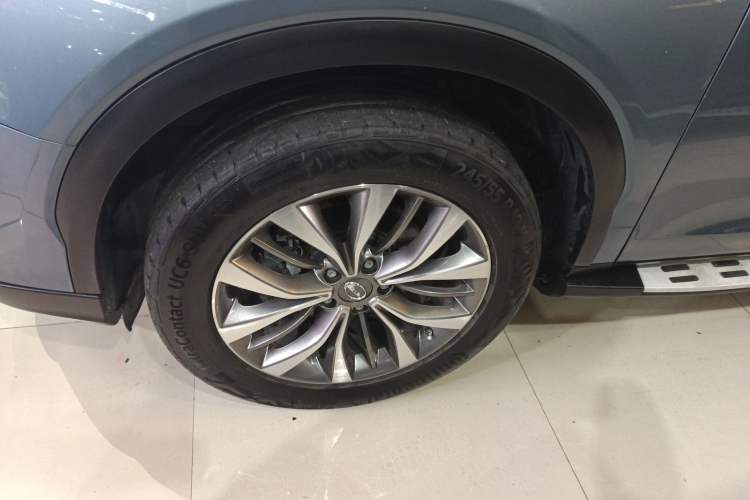 Used GAC Trumpchi GS8 2017 320T Two-Wheel Drive Luxury Smart Connectivity Version (7 Seats)
