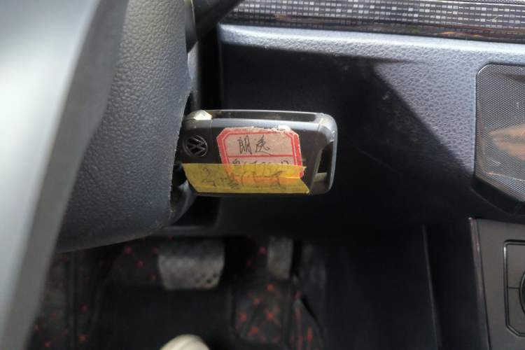 Used Volkswagen Lavida 2023 New Rui 1.5L Automatic New Yi Edition