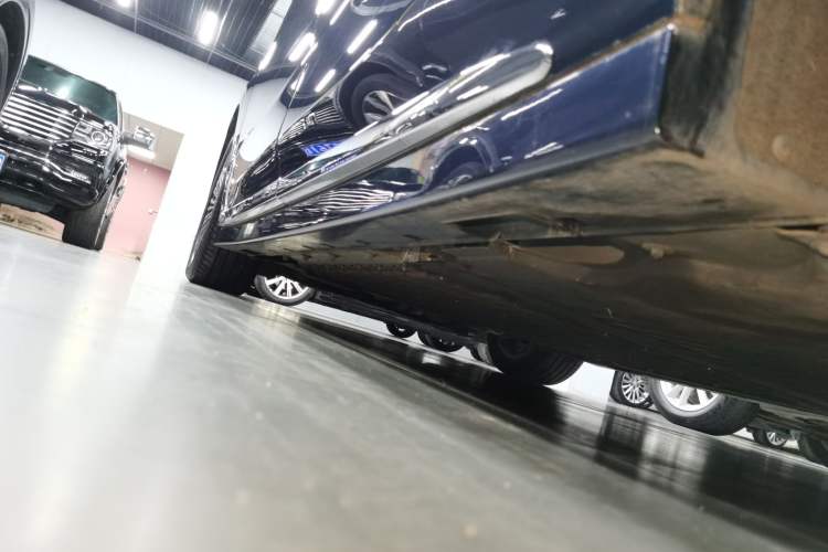 Used VOYAH Dream 2025 PHEV Four-Wheel-Drive Flagship Kunpeng Edition
