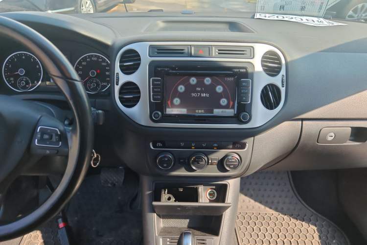 Used Volkswagen Tiguan 2015 1.8TSI Automatic Two-Wheel Drive Comfort Edition
