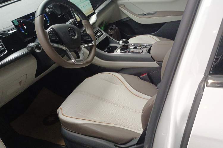 Used BYD Qin PLUS 2023 Champion Edition EV 420KM Superior Model
