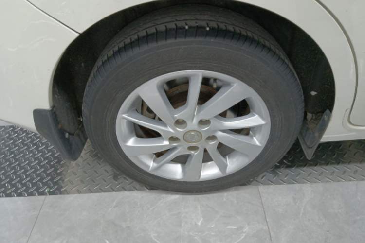 Used Nissan Tiida 2019 1.6L CVT Cool Edition China VI Standard