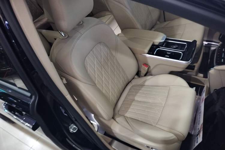 Used Buick GL8 2023 ES Lu Zun Flagship Model
