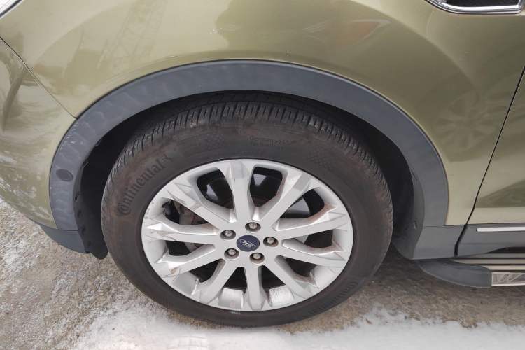 Used Ford Kuga 2015 2.0L GTDi Four-Wheel Drive Prestige Model