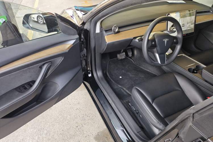 Used Tesla Model 3 2021 Standard Range Rear-Drive Upgraded Version
