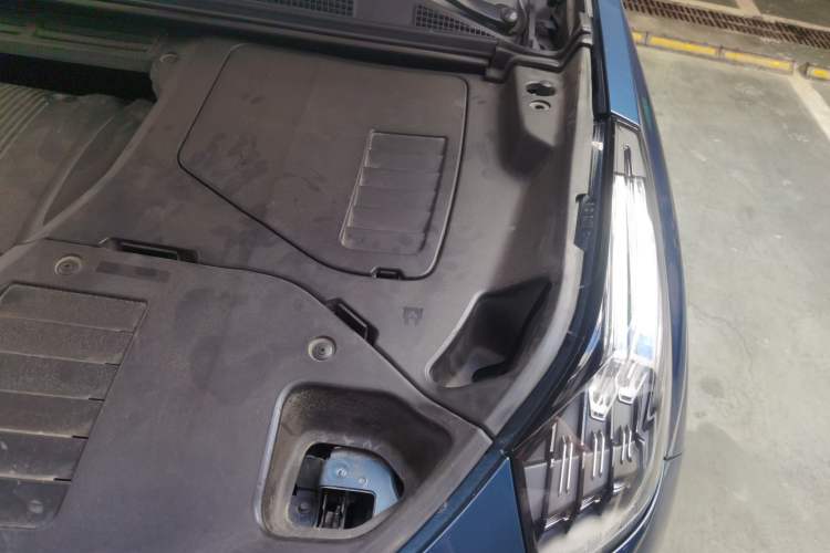 Used Lynk & Co 01 2017 2.0T Two-Wheel Drive Zhaopu Version
