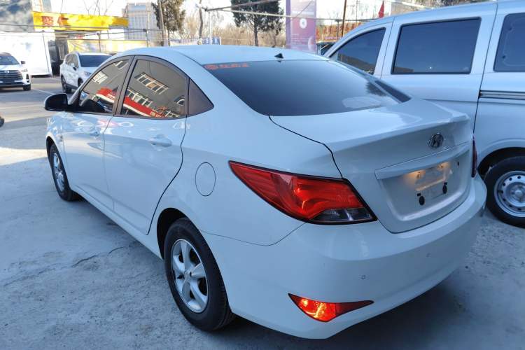 Used Hyundai Verna (older generation) 2016 1.4L Automatic Smart GLS