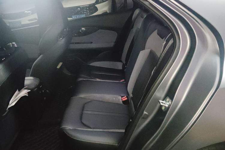 Used GAC Trumpchi EMPOW 2023 400T Automatic R PRO
