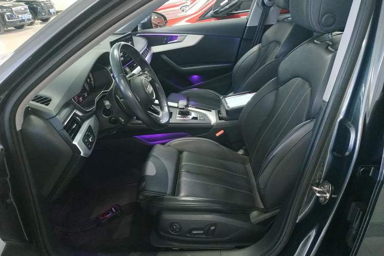 Used Audi A4L 2022 40 TFSI Fashion Dynamic Model
