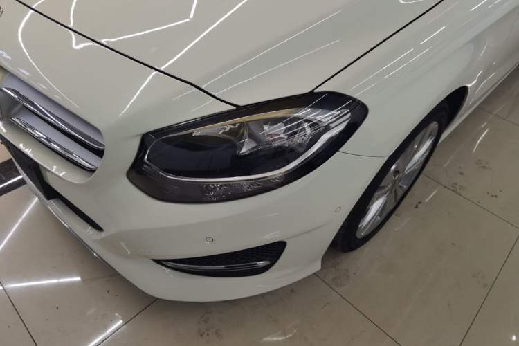 Used Mercedes-Benz B-Class 2017 B 200 Sport Edition
