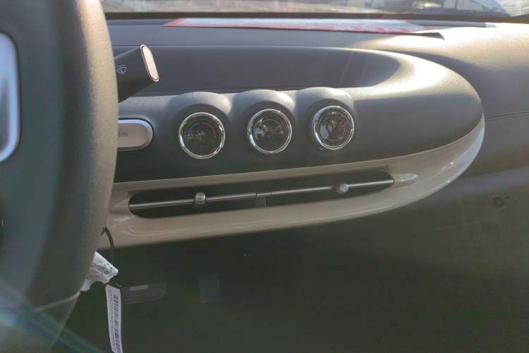 Used Wuling Bingo 2024 203km Light Edition
