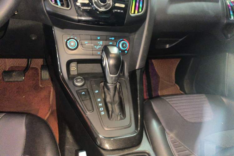 Used Ford Focus 2020 Hatchback Classic 1.5L Automatic Trendy Model