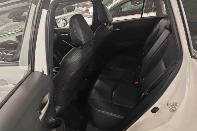 Used Toyota FRONTLANDER 2022 2.0L CVT Luxury PLUS Edition
