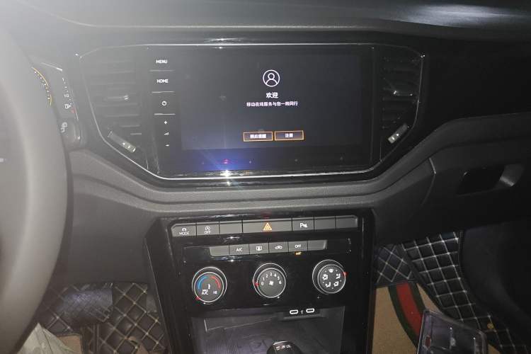 Used Volkswagen T-ROC 2022 280TSI DSG Two-Wheel Drive Comfort PLUS