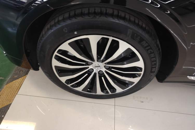 Used Volvo S90 2024 B5 Zhiyi Luxury Edition
