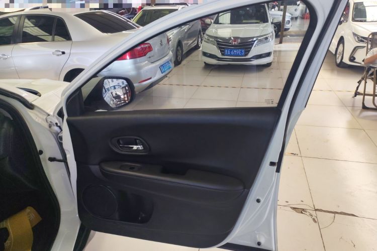 Used Honda Vezel 2017 1.5L CVT 2WD Comfort Model
