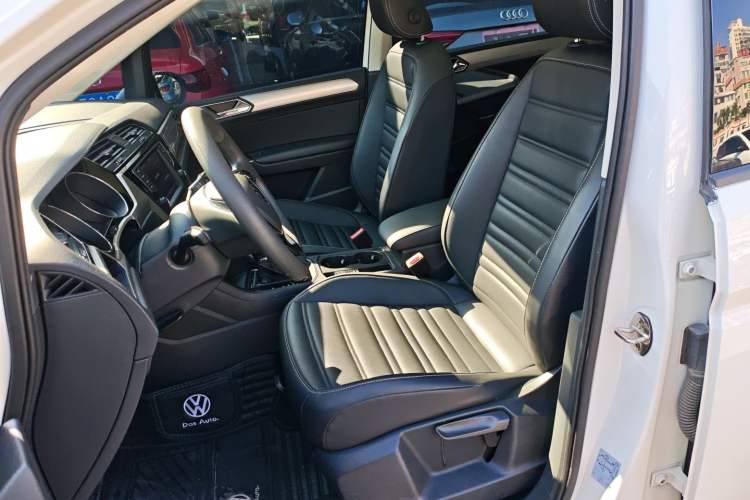 Used Volkswagen Touran 2021 Touran L 280TSI DSG Comfort Edition 7 Seats
