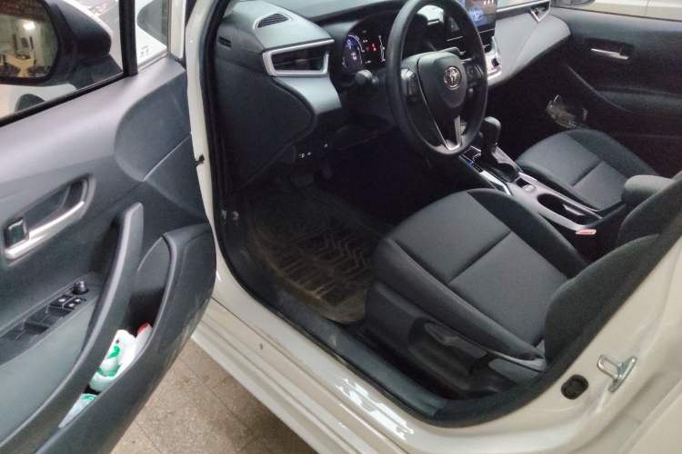 Used Toyota Levin 2023 Smart Electric Hybrid Dual-Engine 1.8L Leading Edition
