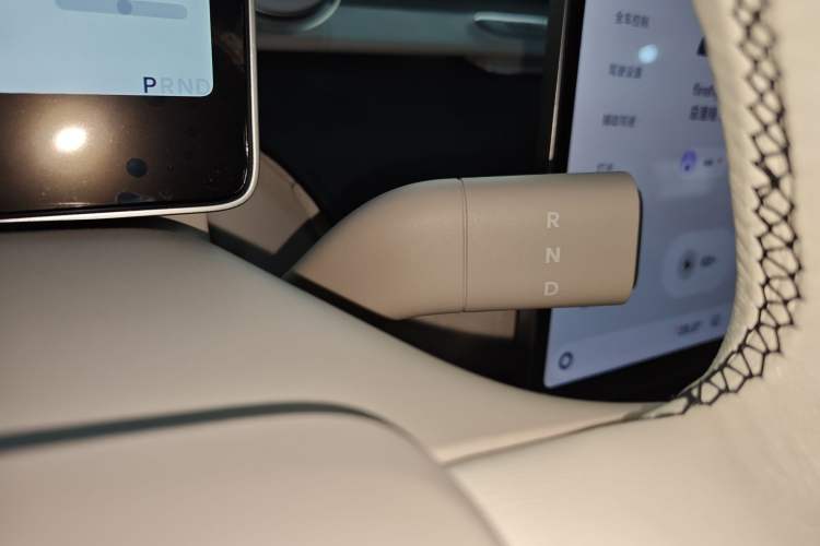 Used  firefly 2025 Illuminated Edition