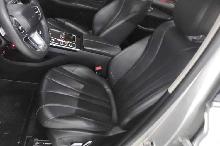 Used Roewe RX5 MAX 2019 300TGI Automatic 4G Connect Luxury Edition
