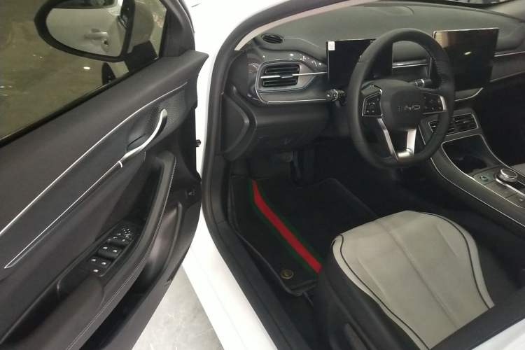 Used BYD Destroyer 05 2024 Honor Edition DM-i 120KM Luxury Model