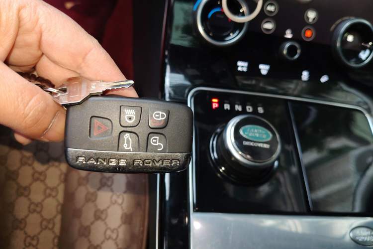 Used Land Rover Range Rover Velar 2018 P300 S
