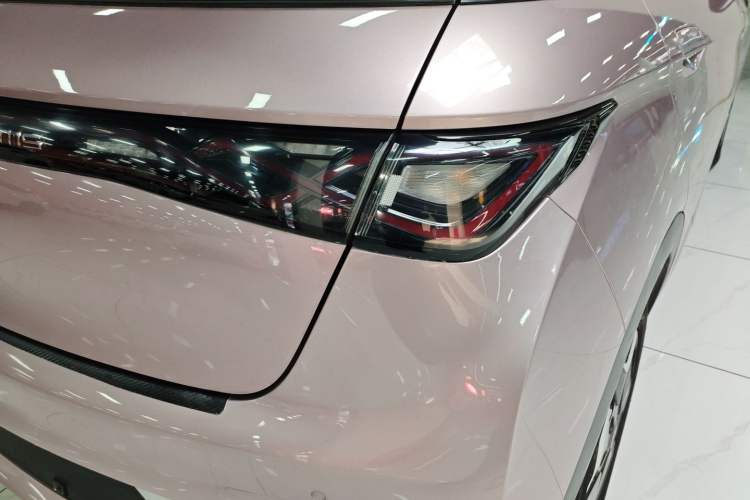 Used BYD Dolphin 2021 405 km Fashion Edition