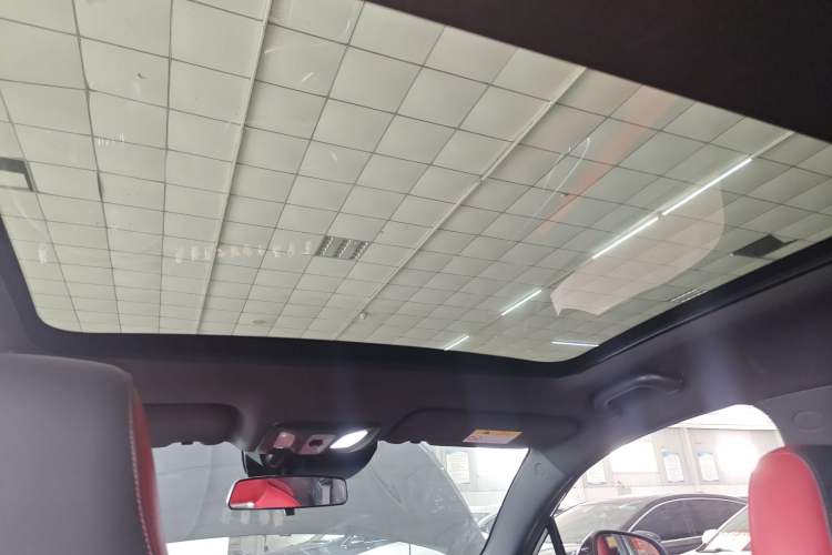 Used Changan UNI-T 2020 1.5T Prestige Version
