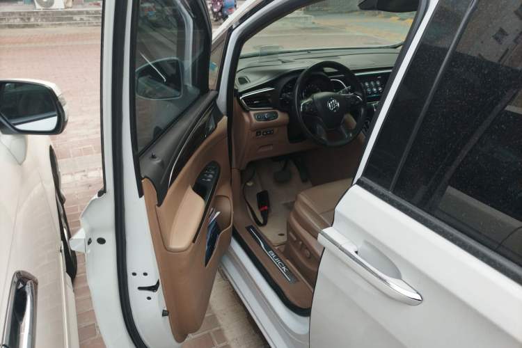 Used Buick GL8 2017 ES 28T Flagship Model China V Standard