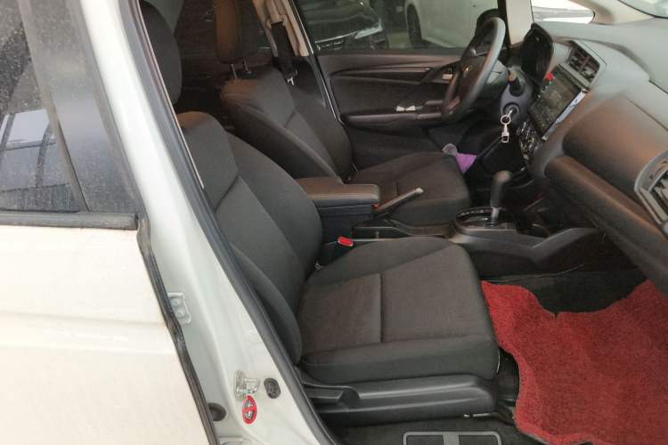 Used Honda Fit 2016 1.5L LXS CVT Comfort Sunroof Version