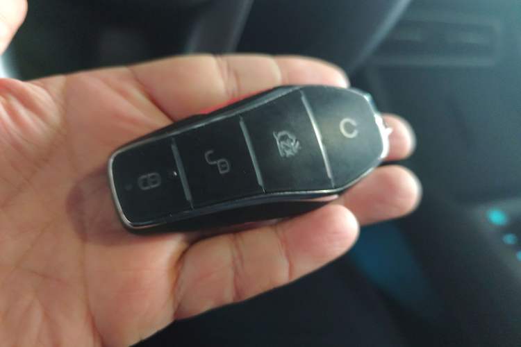 Used BYD Qin L 2025 DM-i Smart Drive 80KM Leading Model
