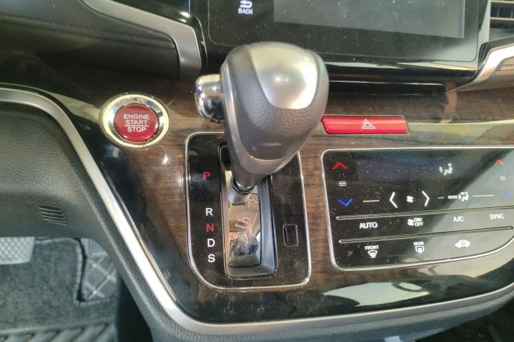 Used Honda Odyssey 2017 2.4L Smart Edition
