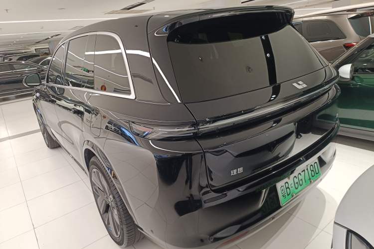 Used Li Auto L8 2023 Max model
