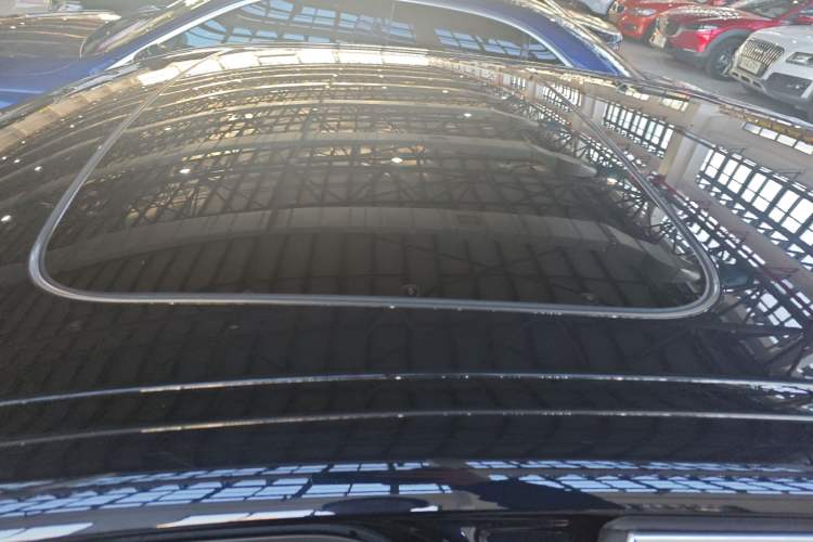 Used BMW 5 Series 2022 Restyled 525Li M Sport Package
