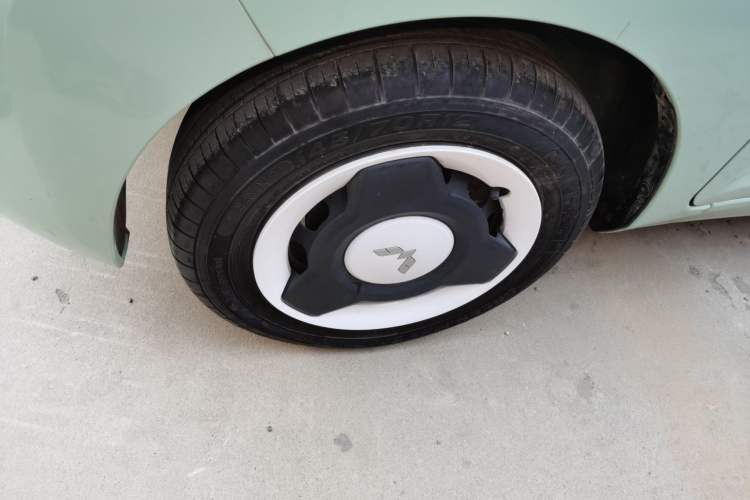 Used Wuling Hongguang MINIEV 2021 Macaron Premium Model – Lithium Iron Phosphate
