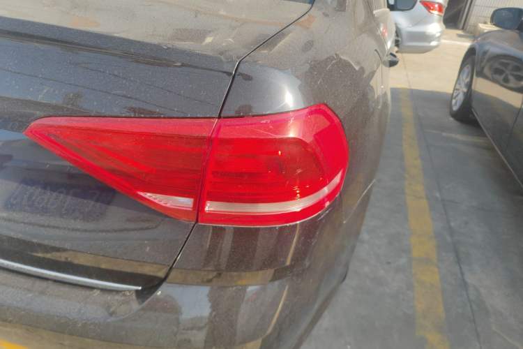 Used Volkswagen Lavida 2017 1.6L Automatic Comfort Edition