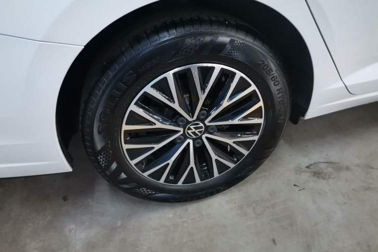 Used Volkswagen Sagitar 2025 200TSI DSG Flyover Edition
