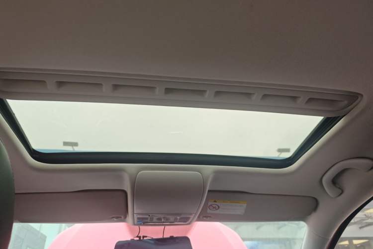 Used Volkswagen Polo 2016 1.6L Automatic Comfort Model
