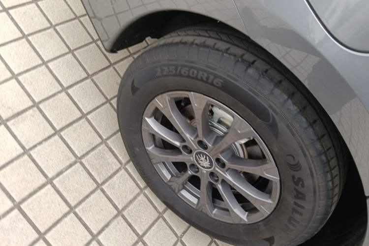 Used BYD Qin L 2024 DM-i 80KM Leading Model
