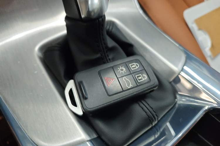 Used Volvo S60 2019 S60L Facelift T5 Intelligent Advanced Edition