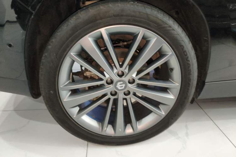 Used Leapmotor C16 2024 Range-Extended 200 LiDAR Edition
