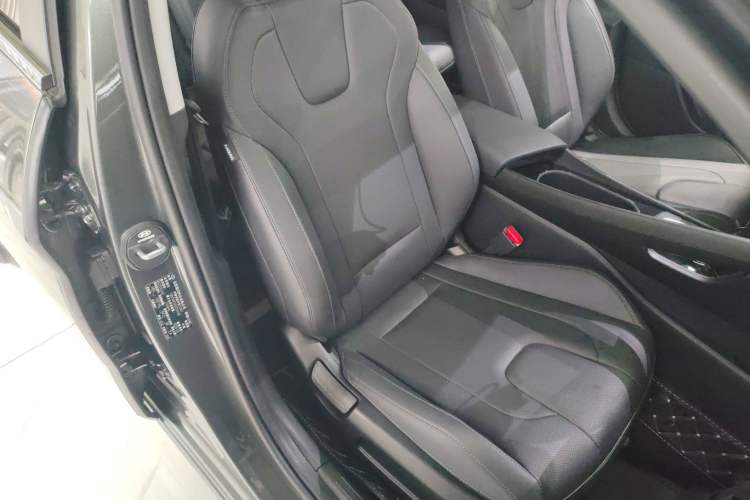 Used Hyundai Elantra 2023 1.5L CVT GLX Elite Edition
