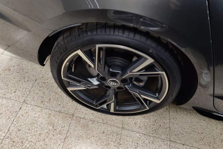 Used Audi A4L 2024 40 TFSI quattro RS Performance Package
