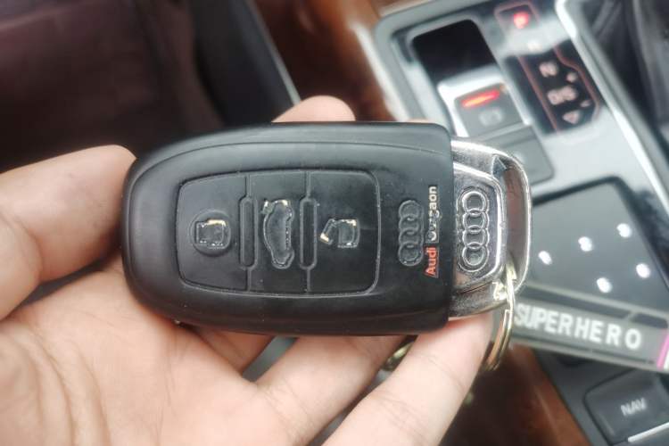 Used Audi A6L 2012 30 FSI Comfort Model
