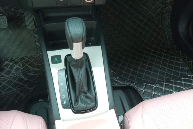 Used Honda Fit 2022 1.5L CVT Trendy Sunroof Edition