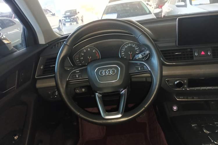 Used Audi Q5L 2018 40 TFSI Prestige Edition China V