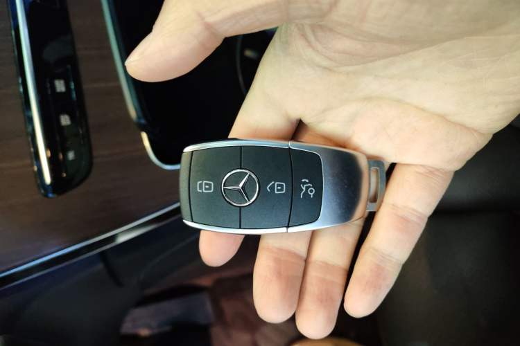 Used Mercedes-Benz GLC 2021 GLC 300 L 4MATIC Dynamic Model