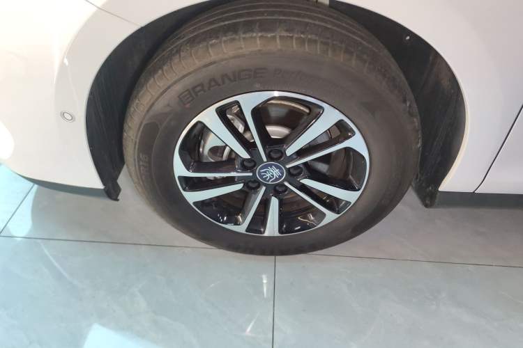 Used BYD Qin PLUS 2025 DM-i Smart Drive 120KM Superior Model