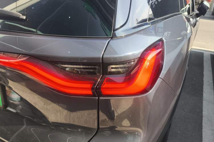 Used Nio ES8 2020 415 km Signature Edition 6-Seater Version
