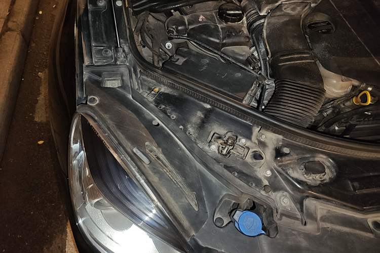 Used Mercedes-Benz R-Class 2017 R 400 4MATIC Exclusive Edition